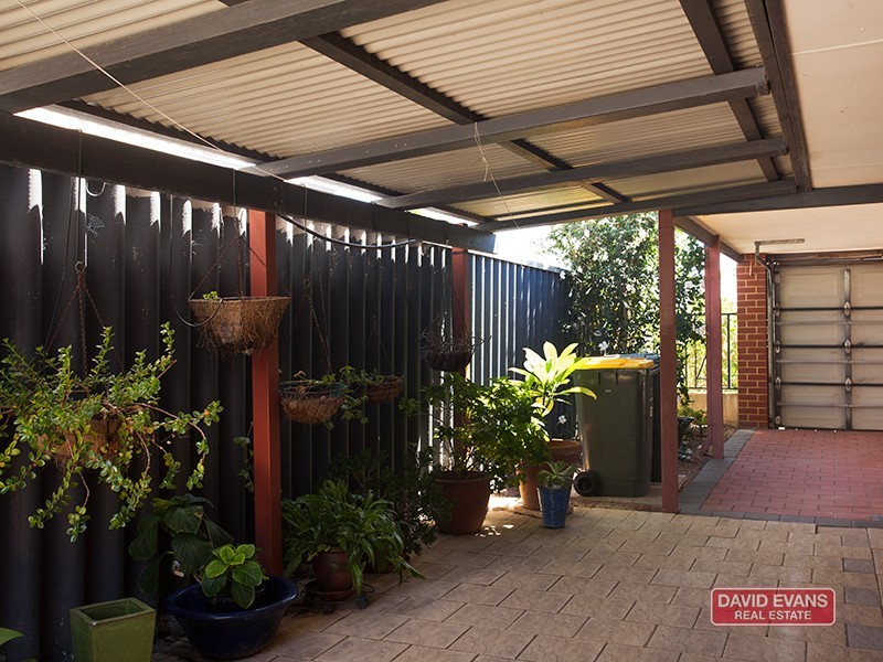 11 Walsall Turn, Hocking WA 6065