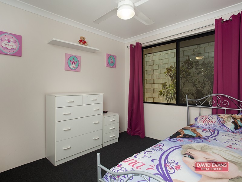 32 Floresta Street, Sinagra WA 6065