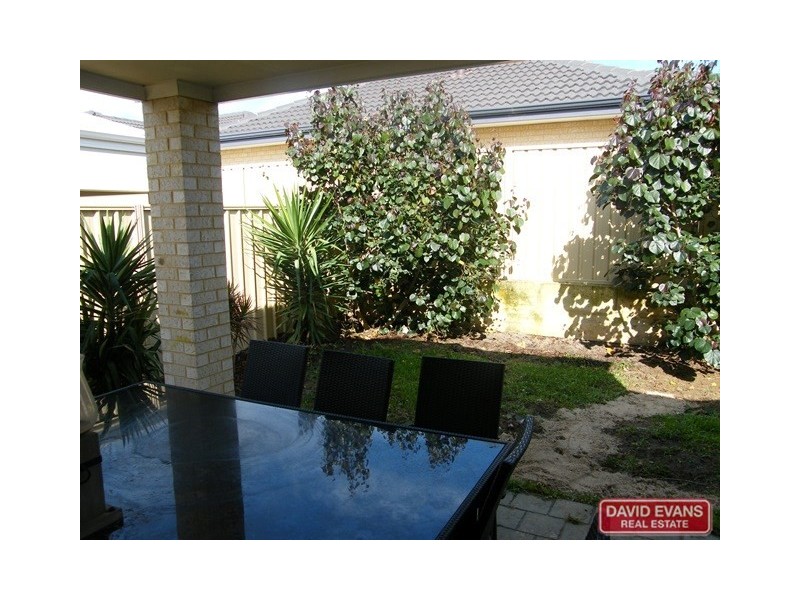 44 Moscow Retreat, Hocking WA 6065