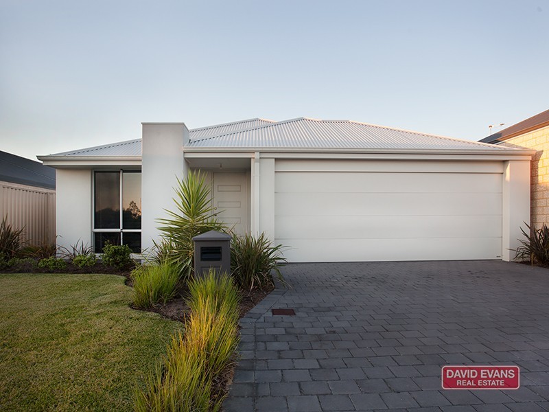 5 Damperia Green, Sinagra WA 6065