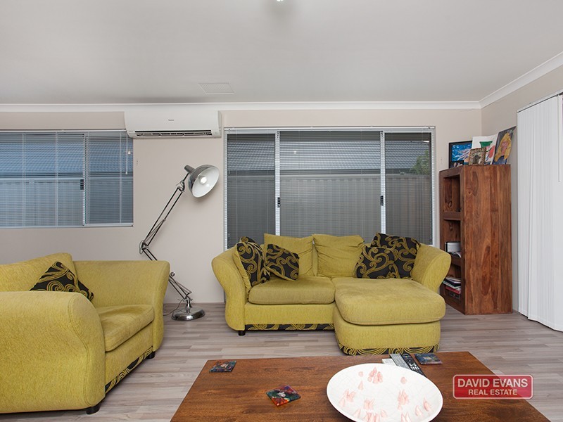 5 Damperia Green, Sinagra WA 6065