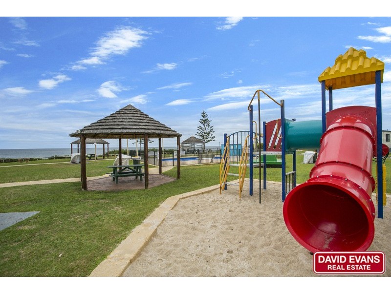 65/1 Williams Way, Seabird WA 6042