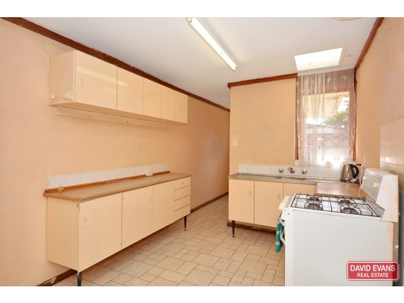 27 Taywood Drive, Wanneroo WA 6065