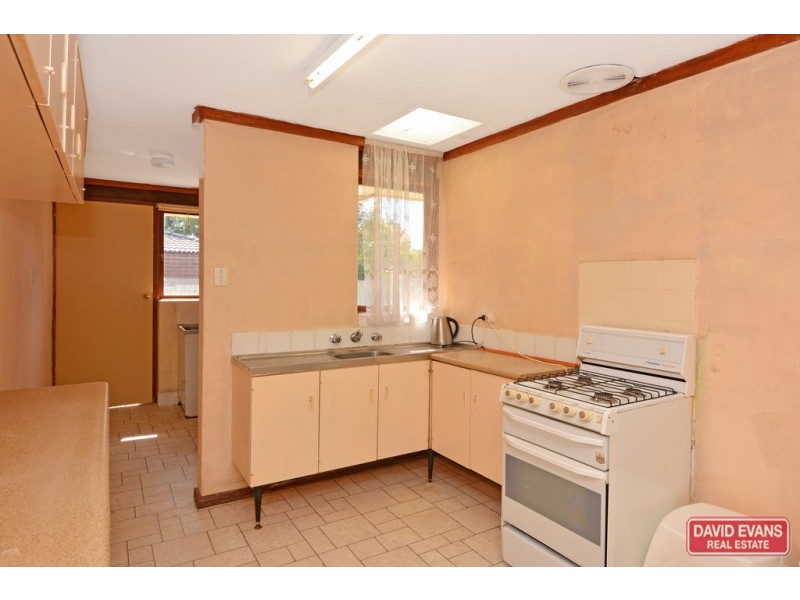 27 Taywood Drive, Wanneroo WA 6065