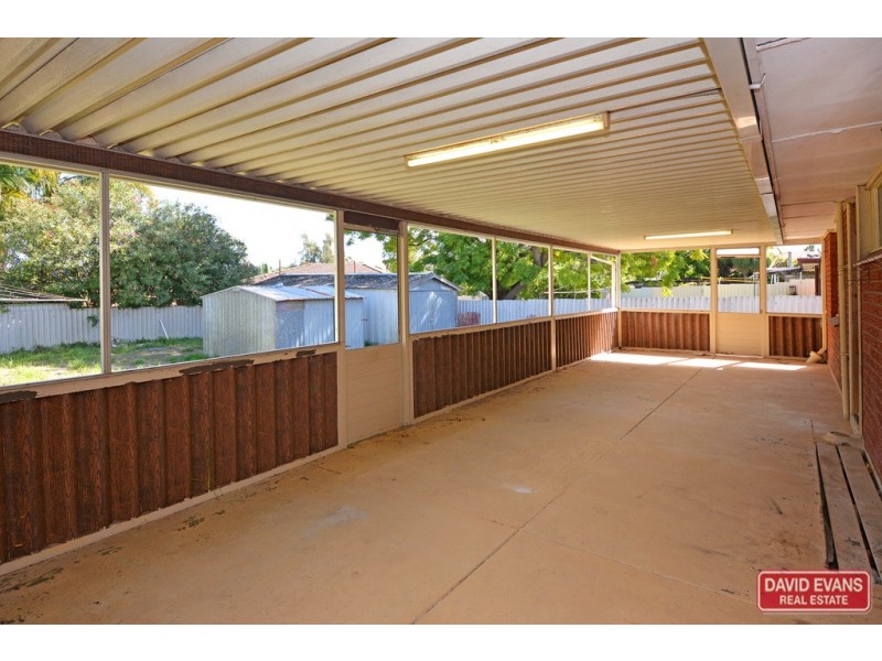 27 Taywood Drive, Wanneroo WA 6065