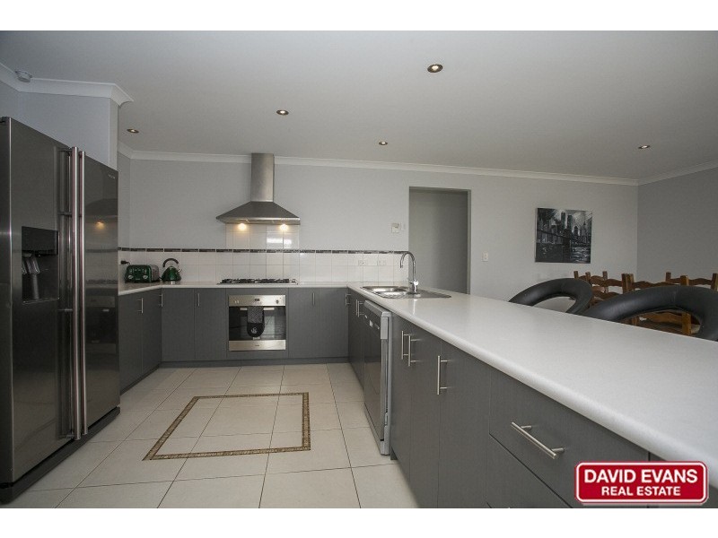 42 Wicklow Circle, Darch WA 6065