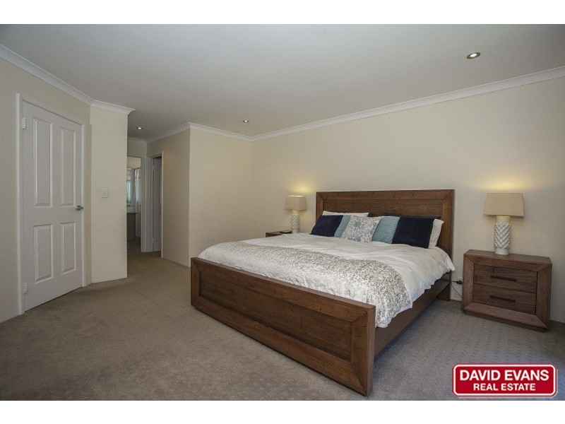 42 Wicklow Circle, Darch WA 6065