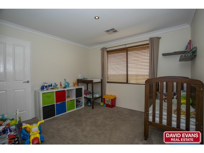 42 Wicklow Circle, Darch WA 6065