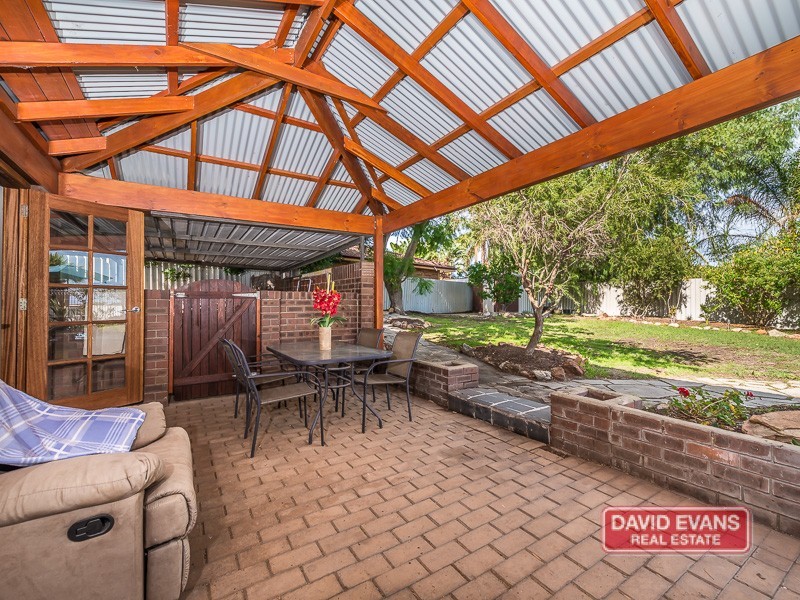 8 Dara Court, Wanneroo WA 6065