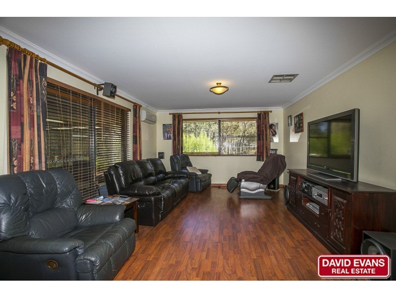 303 Powderbark Road, Lower Chittering WA 6084