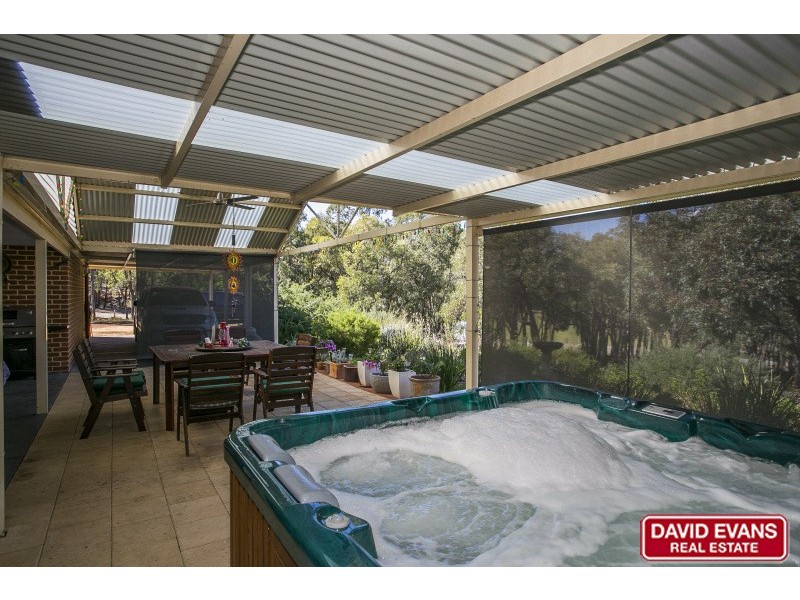 303 Powderbark Road, Lower Chittering WA 6084