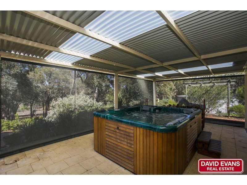 303 Powderbark Road, Lower Chittering WA 6084