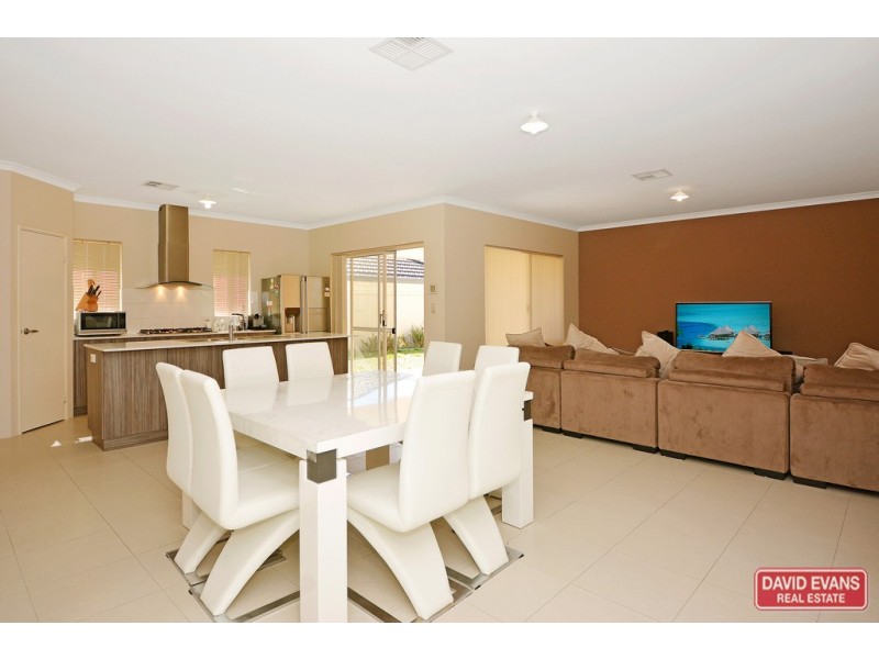 15 Melita Rise, Pearsall WA 6065