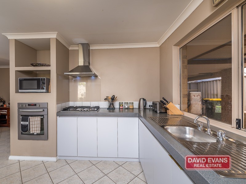 99 St Barnabas Boulevard, Quinns Rocks WA 6030