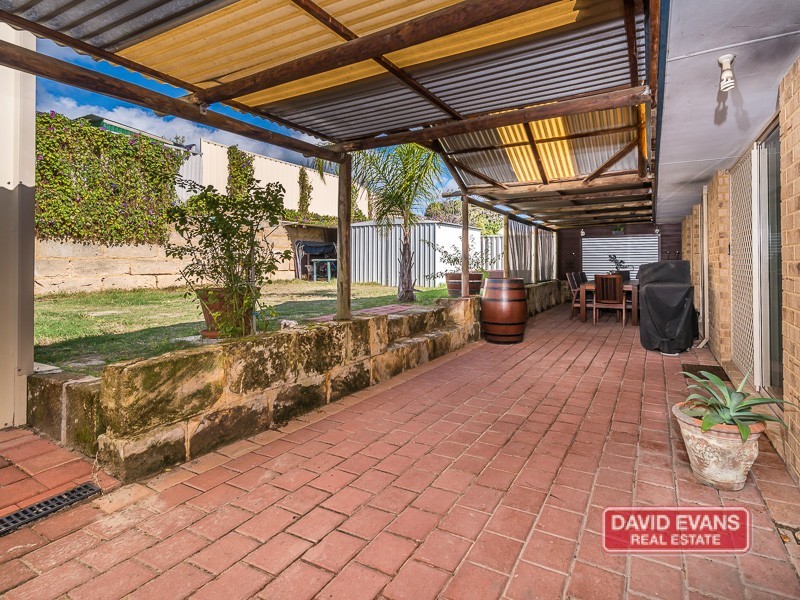 99 St Barnabas Boulevard, Quinns Rocks WA 6030
