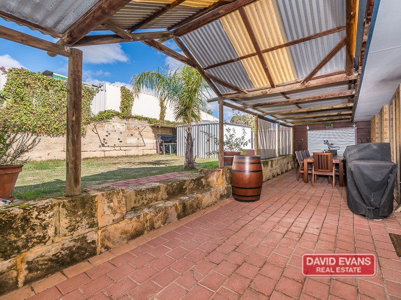 99 St Barnabas Boulevard, Quinns Rocks WA 6030