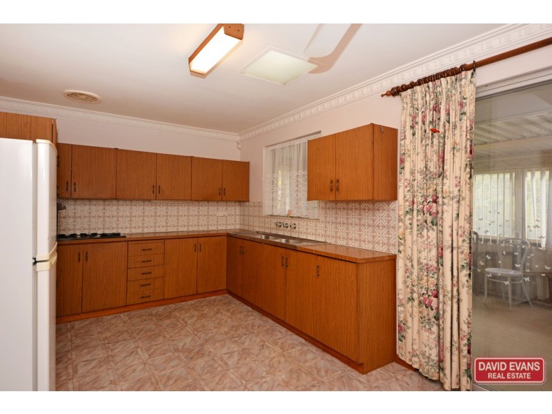 5 Carama Street, Wanneroo WA 6065