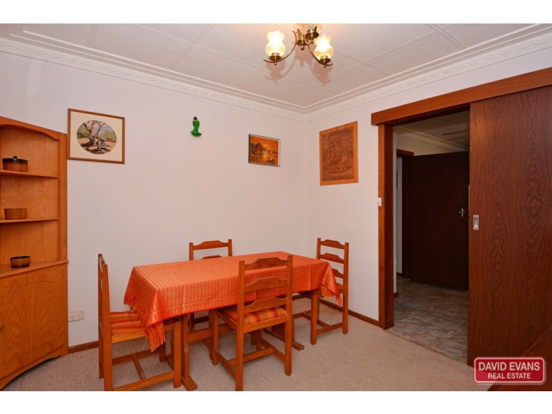 5 Carama Street, Wanneroo WA 6065