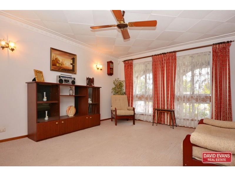 5 Carama Street, Wanneroo WA 6065