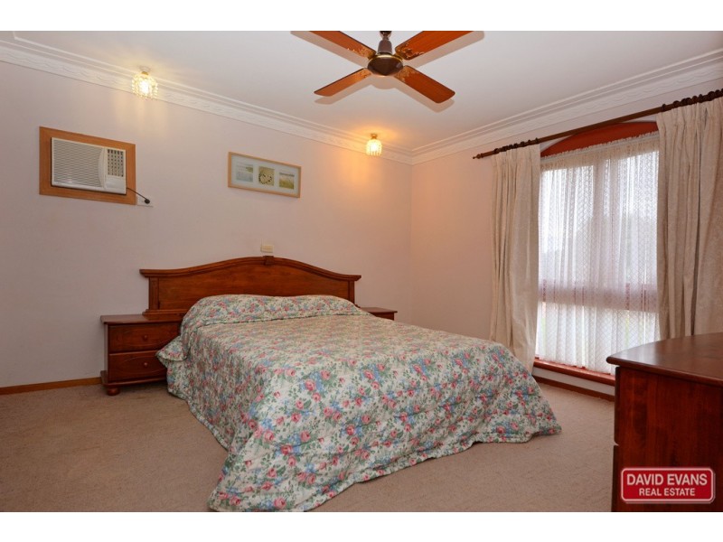 5 Carama Street, Wanneroo WA 6065