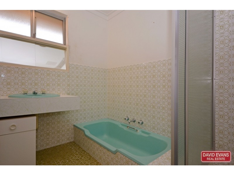 5 Carama Street, Wanneroo WA 6065