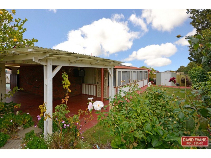 5 Carama Street, Wanneroo WA 6065