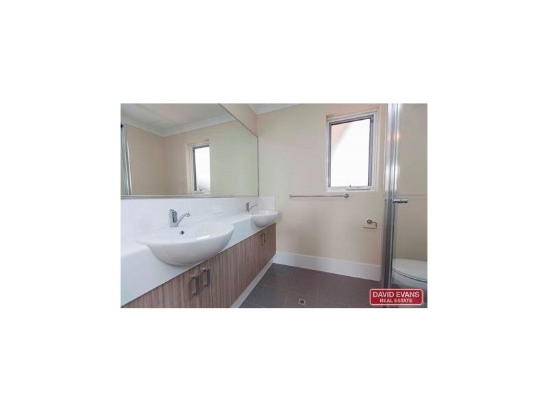 1/20 Genus Road, Banksia Grove WA 6031