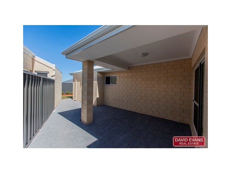 1/20 Genus Road, Banksia Grove WA 6031