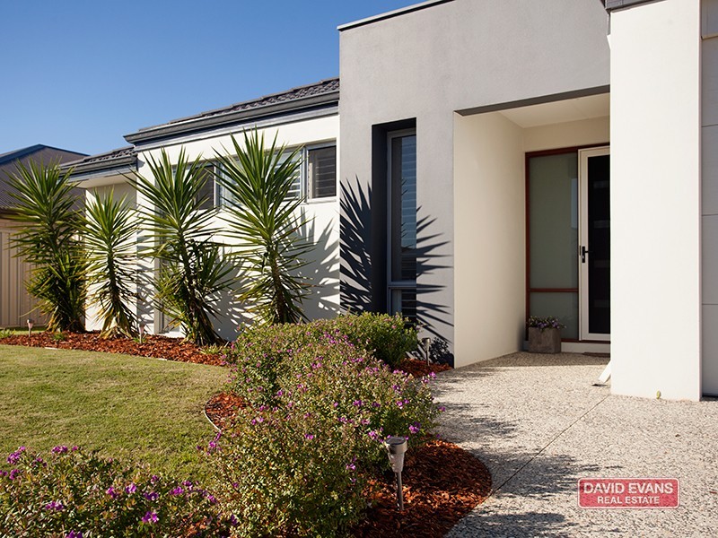 6 Dietes View, Sinagra WA 6065