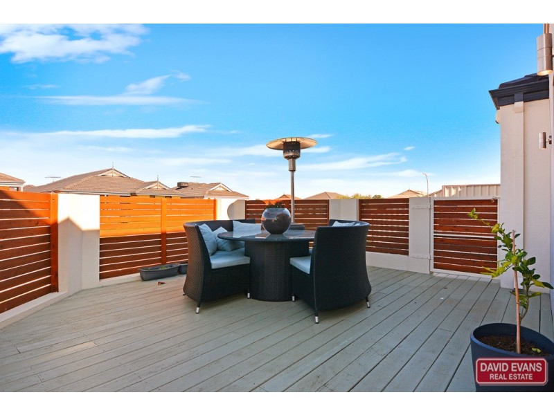 16 Watkins Loop, Tapping WA 6065