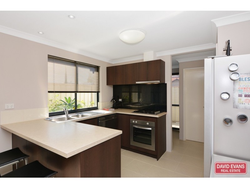 16 Watkins Loop, Tapping WA 6065