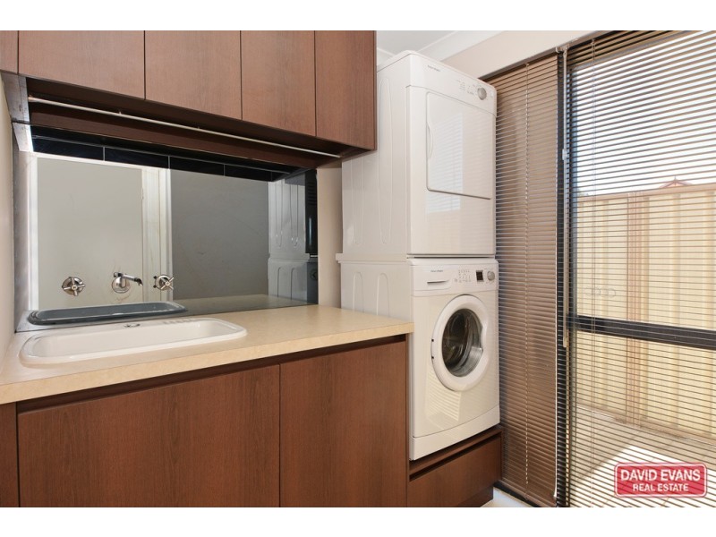 16 Watkins Loop, Tapping WA 6065