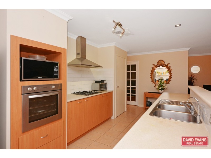 14 Saintfield Corner, Ridgewood WA 6030