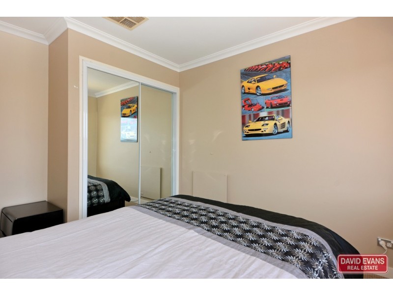 14 Saintfield Corner, Ridgewood WA 6030