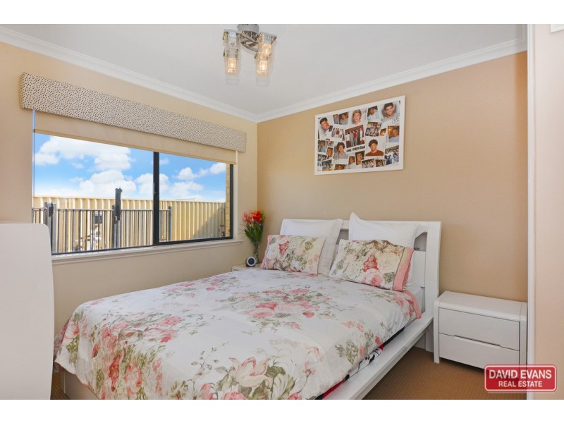 14 Saintfield Corner, Ridgewood WA 6030