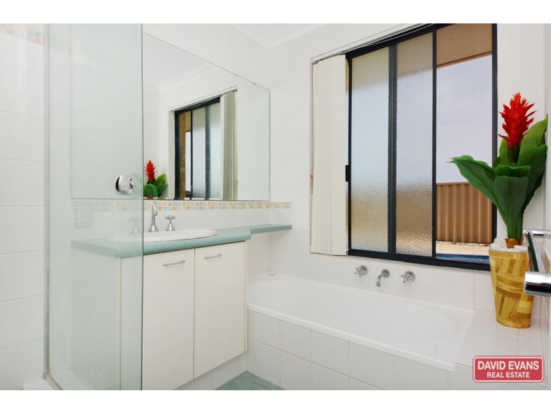 14 Saintfield Corner, Ridgewood WA 6030