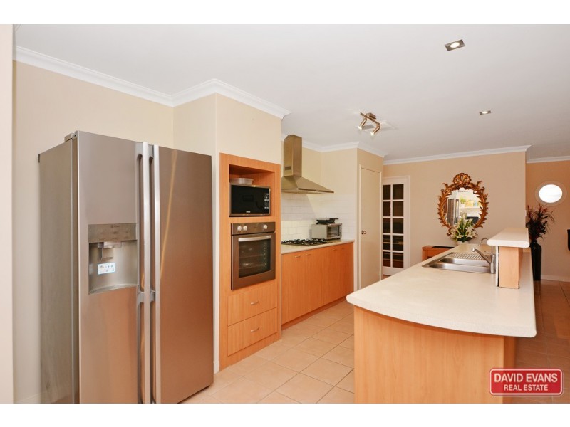 14 Saintfield Corner, Ridgewood WA 6030