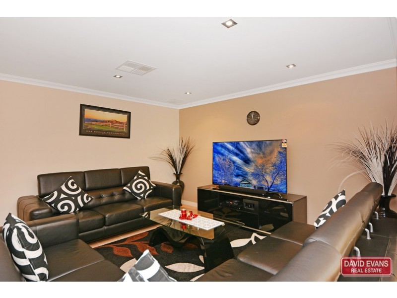 14 Saintfield Corner, Ridgewood WA 6030