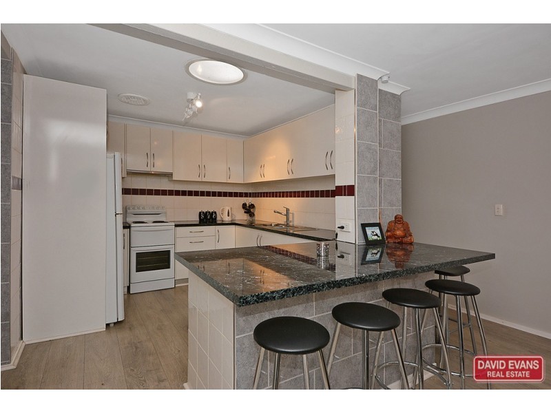 11 Barndie Way, Wanneroo WA 6065