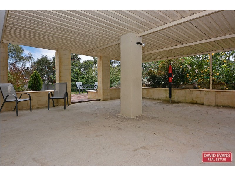 11 Barndie Way, Wanneroo WA 6065