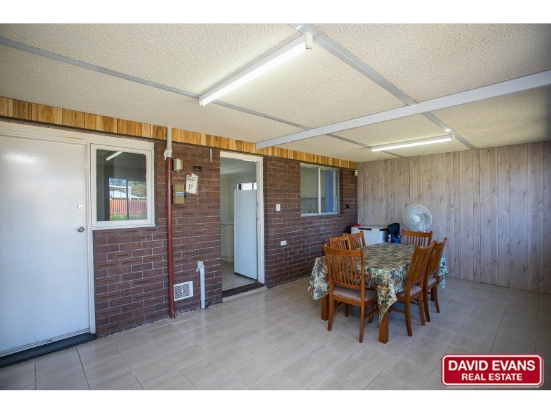 17 Wallawa Street, Wanneroo WA 6065