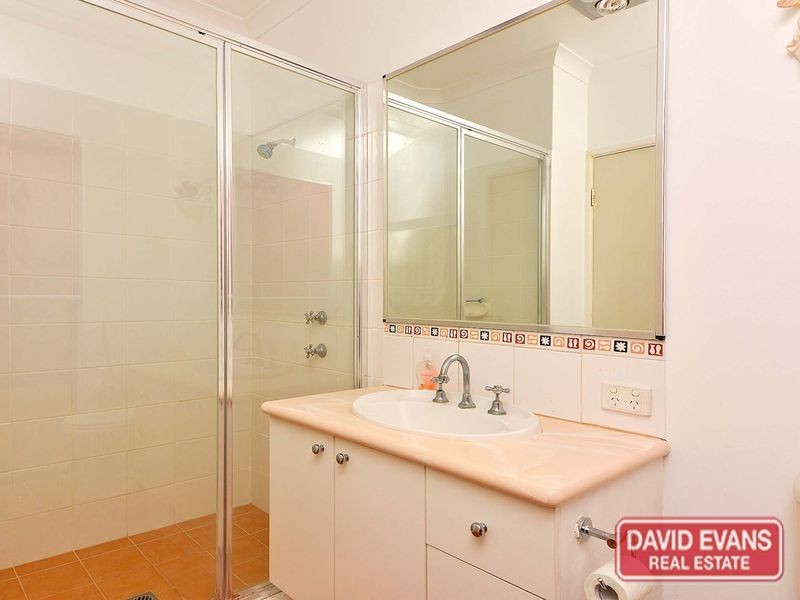 21 Brightlands Circuit, Carramar WA 6031