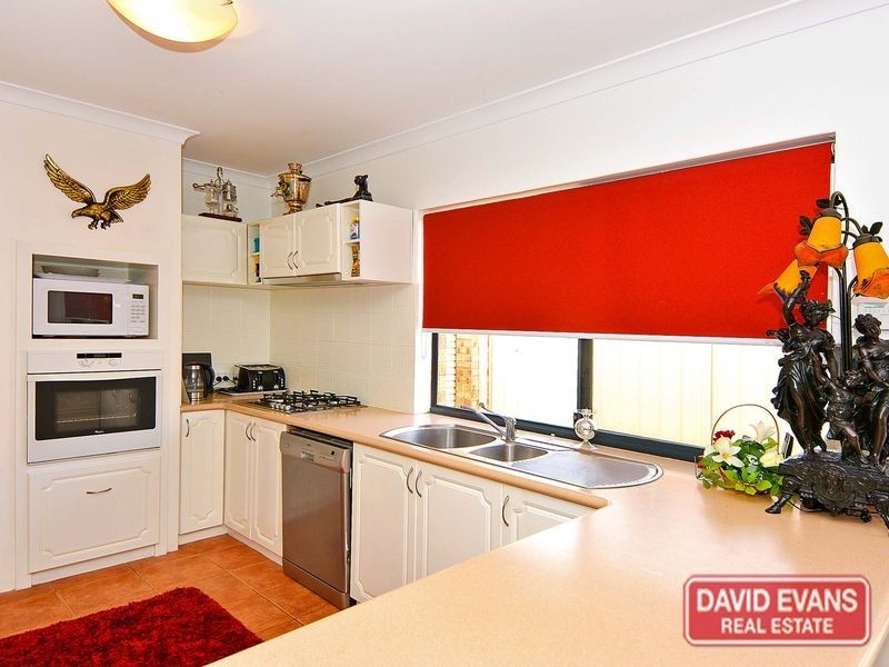 21 Brightlands Circuit, Carramar WA 6031