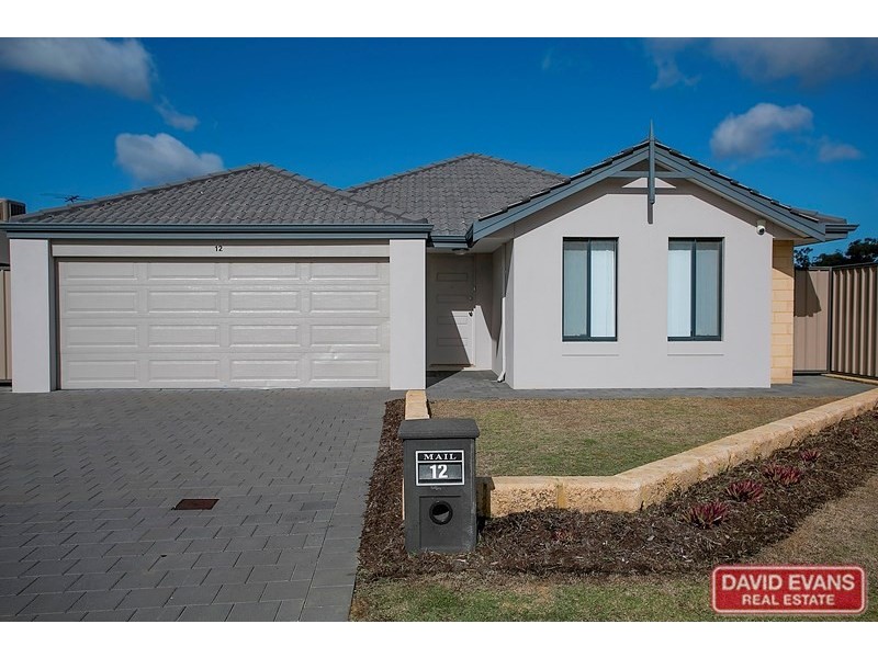 12 Stockholm Road, Wanneroo WA 6065