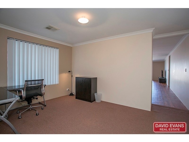 12 Stockholm Road, Wanneroo WA 6065