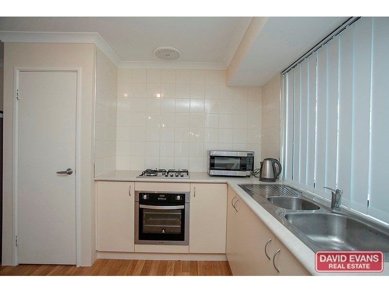 12 Stockholm Road, Wanneroo WA 6065