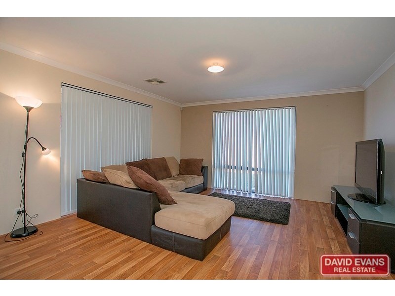 12 Stockholm Road, Wanneroo WA 6065