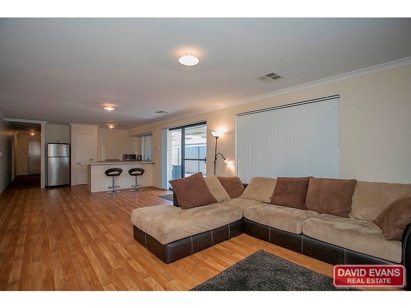 12 Stockholm Road, Wanneroo WA 6065