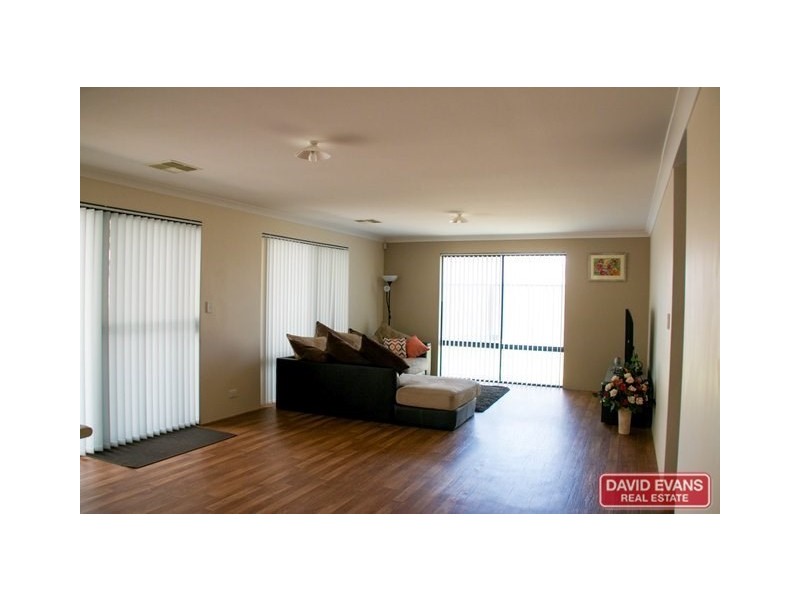 12 Stockholm Road, Wanneroo WA 6065