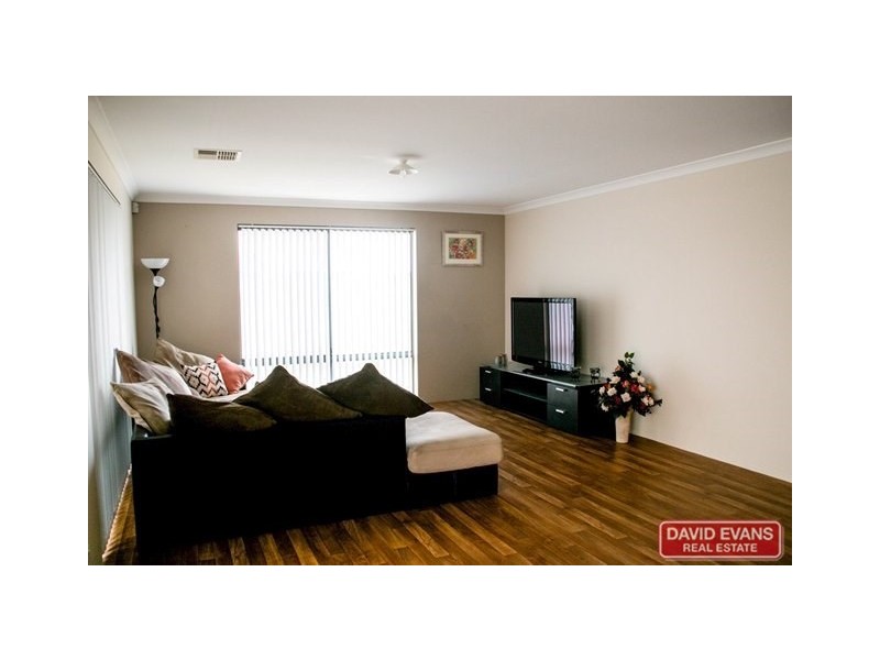 12 Stockholm Road, Wanneroo WA 6065